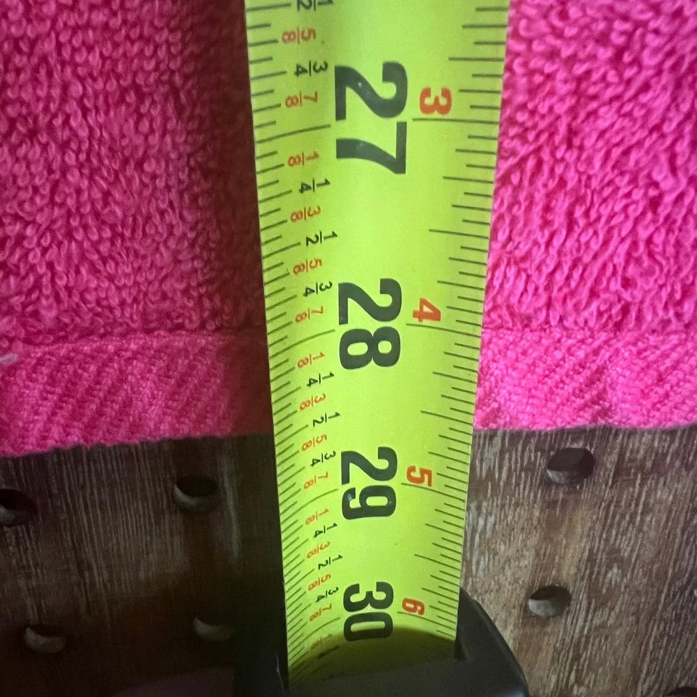 Fieldcrest bright pink